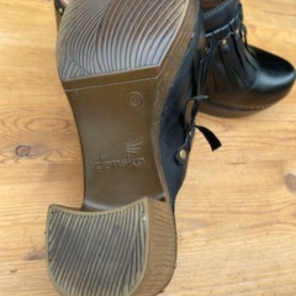 Dansko shoes - Picture 4 of 6
